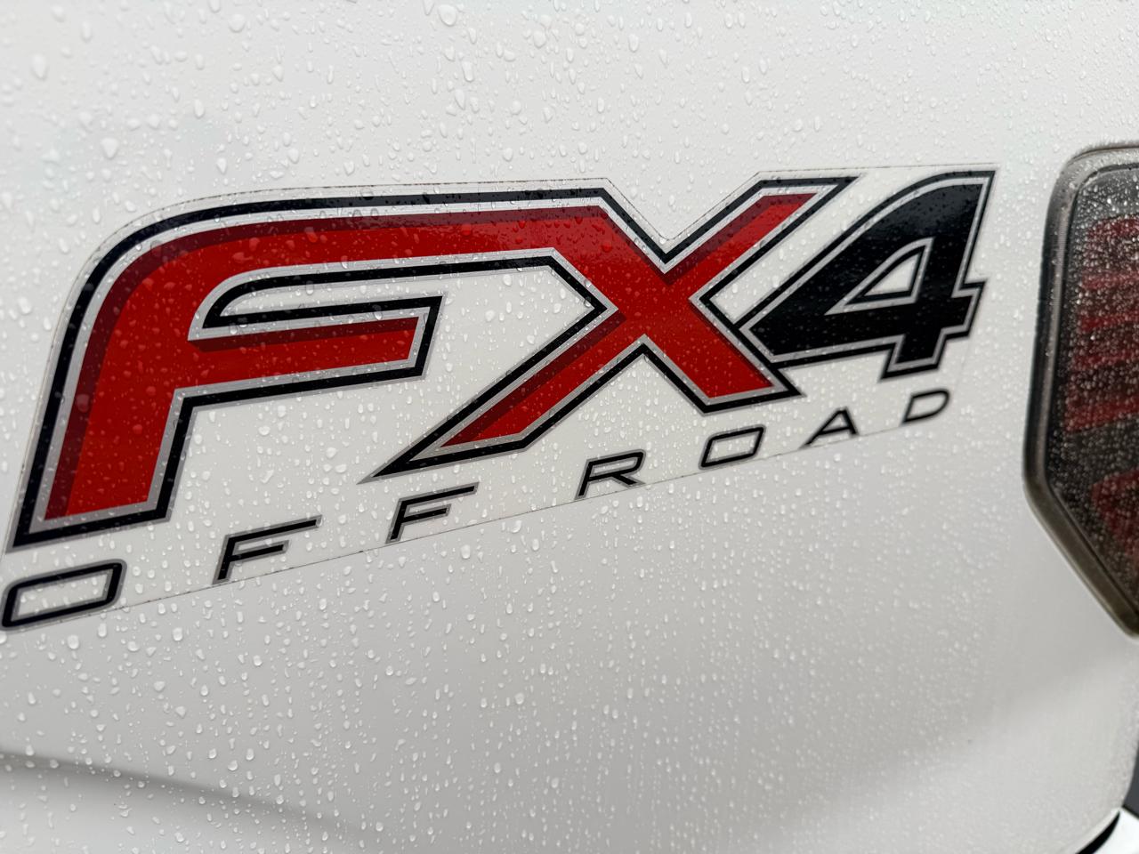 Ford F-150 XL SuperCrew 5.5-ft. Bed 4WD 2012