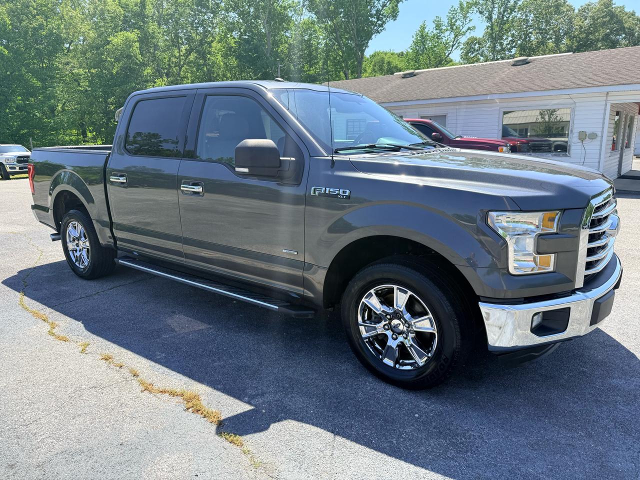 Ford F-150 XL SuperCrew 5.5-ft. Bed 2WD 2016