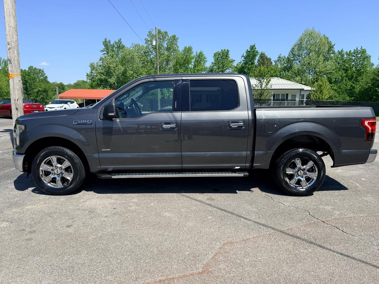 Ford F-150 XL SuperCrew 5.5-ft. Bed 2WD 2016