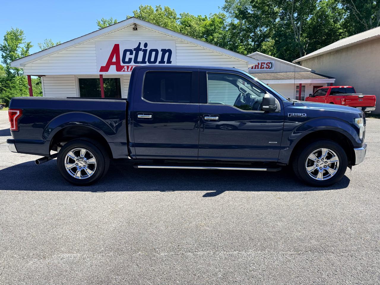 Ford F-150 2WD SuperCrew 150" XLT 2015