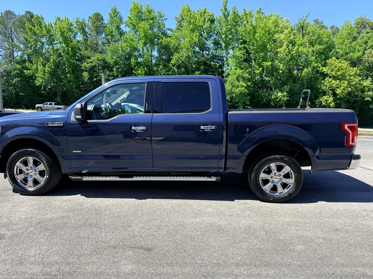 Ford F-150 2WD SuperCrew 150" XLT 2015