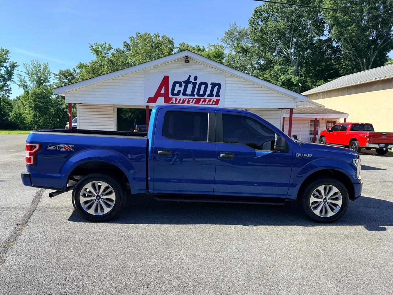 Ford F-150 SuperCrew Crew Cab 139" XLT 2018