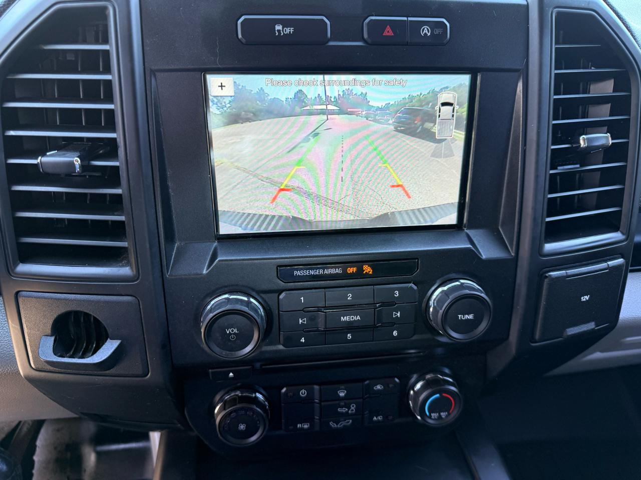 Ford F-150 SuperCrew Crew Cab 139" XLT 2018