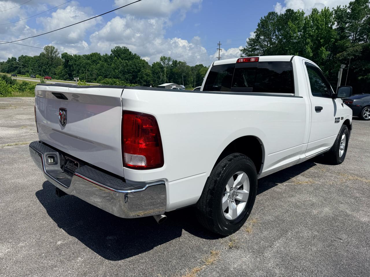 RAM 1500 2WD Reg Cab 120.5" ST 2018