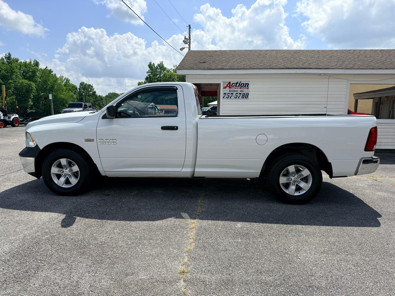 RAM 1500 2WD Reg Cab 120.5" ST 2018