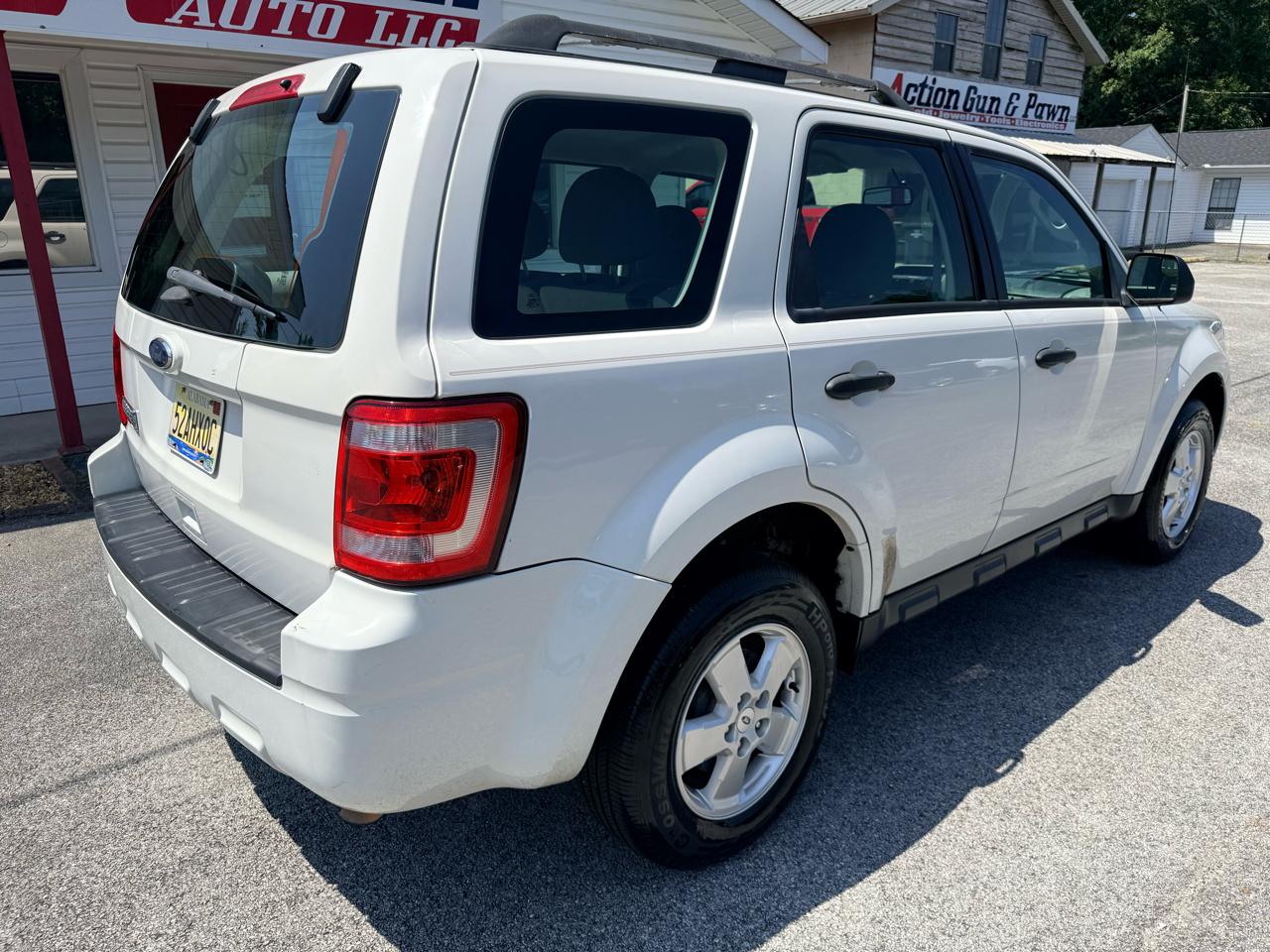 Ford Escape XLS FWD 2012