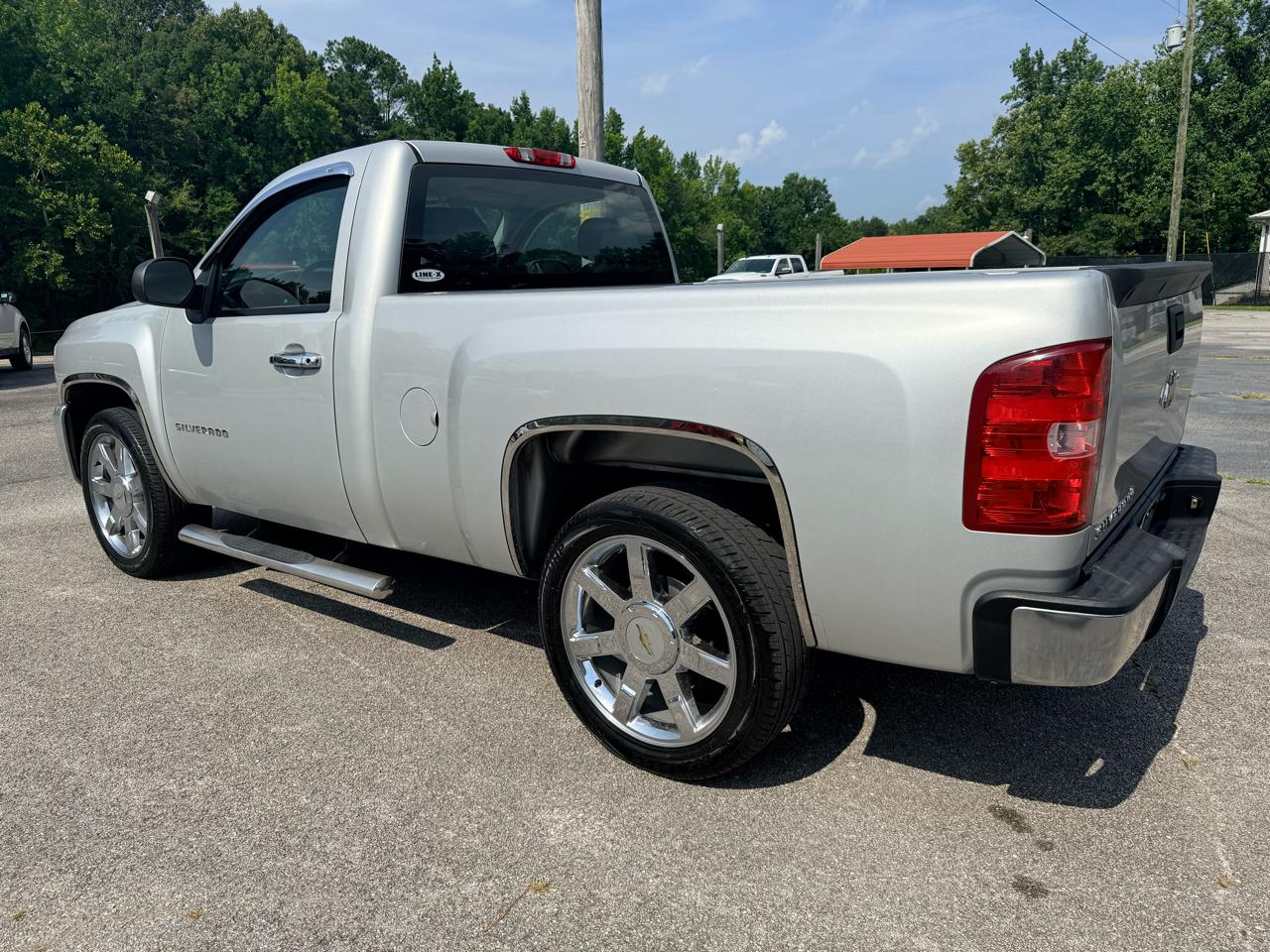 Chevrolet Silverado 1500 Work Truck 2WD 2011