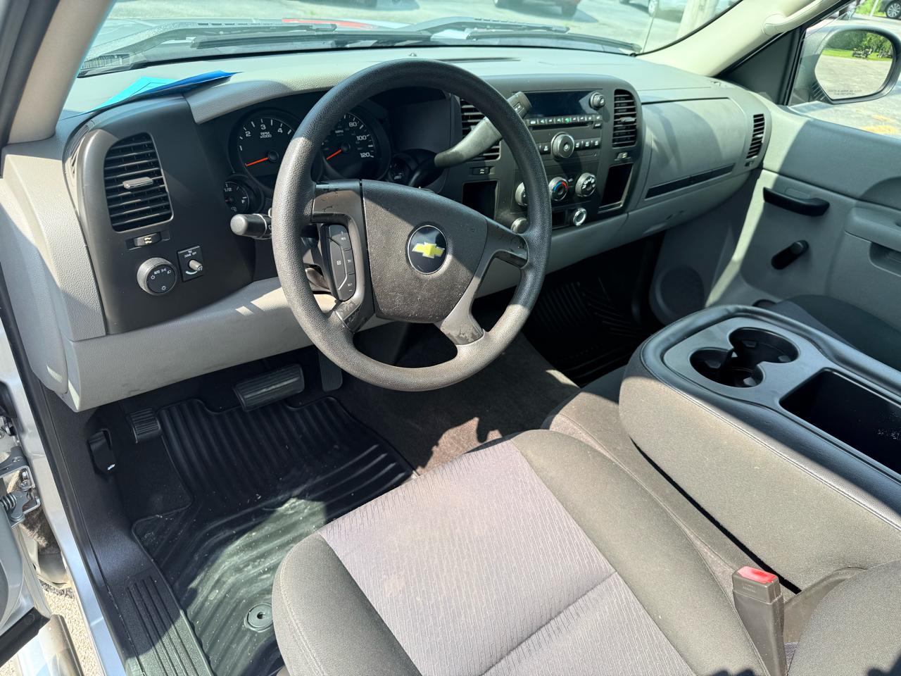 Chevrolet Silverado 1500 Work Truck 2WD 2011