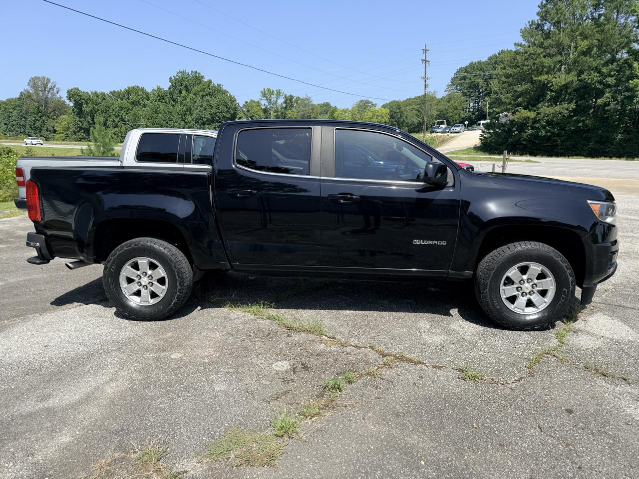 Chevrolet Colorado Work Truck Crew Cab 2WD Short Box 2017