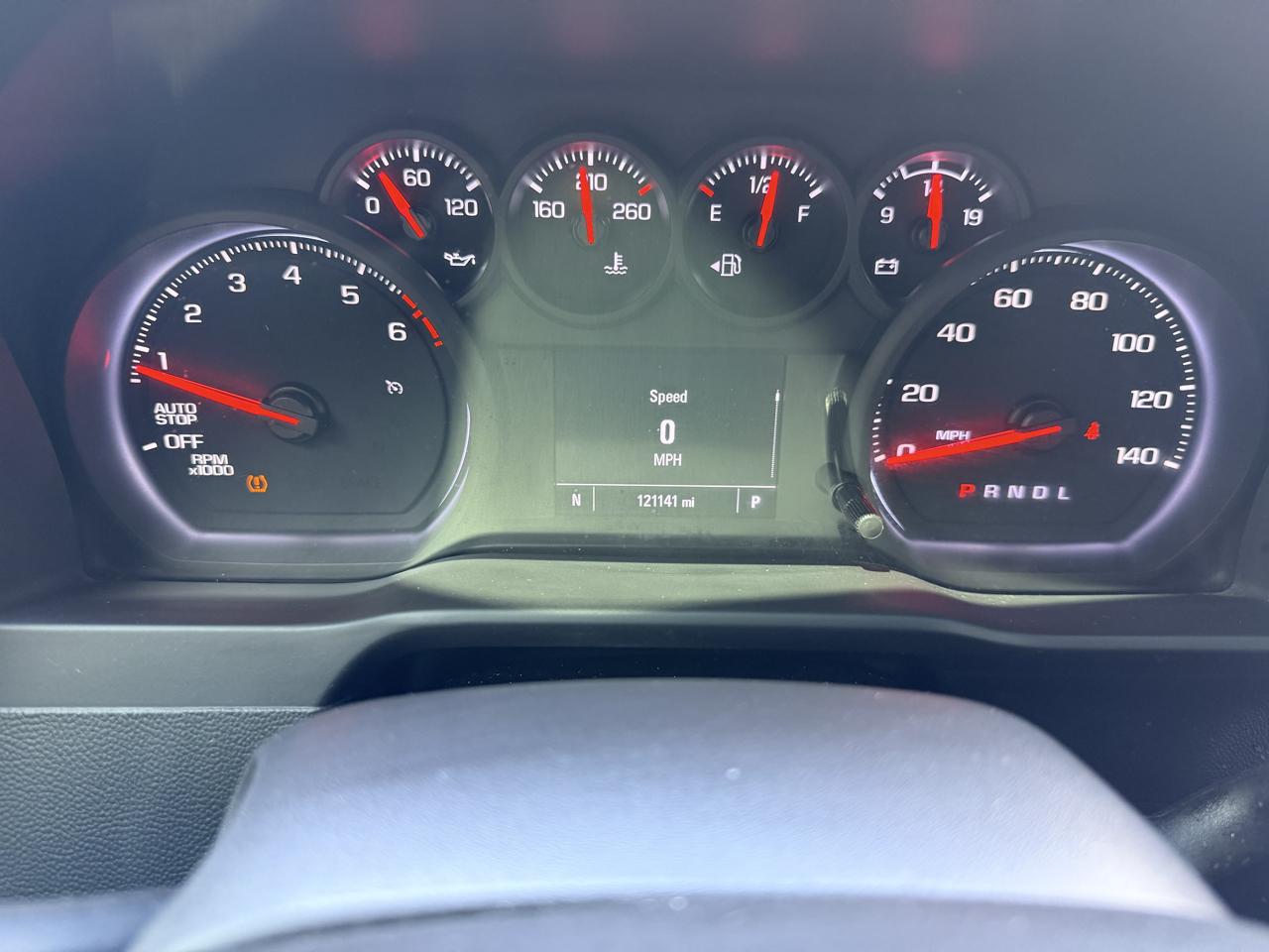 Chevrolet Silverado 1500 Limited Custom Crew Cab Short Box 2WD 2022