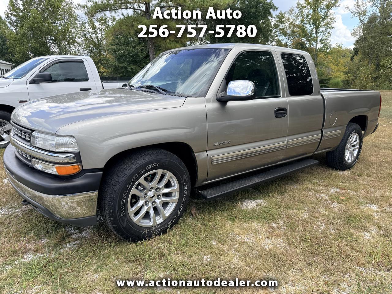 2000 Chevrolet Silverado 1500 LS Ext. Cab 3-Door Long Bed 2WD