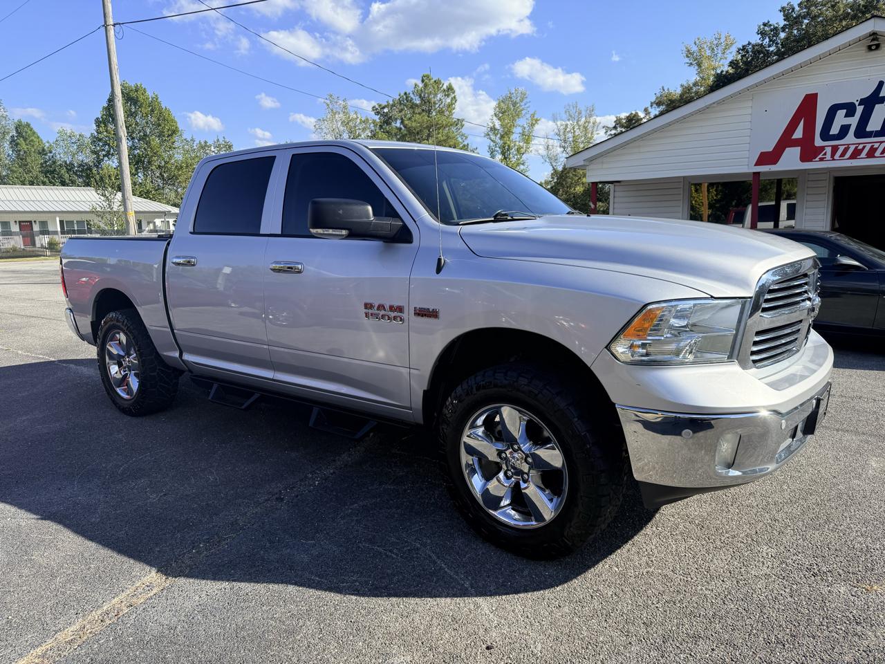 RAM 1500 Big Horn Crew Cab 4WD SWB 2018