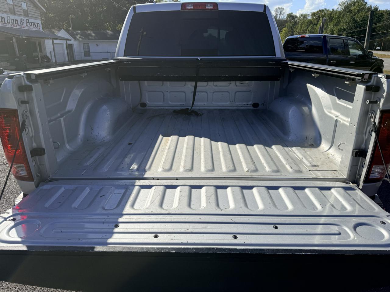 RAM 1500 Big Horn Crew Cab 4WD SWB 2018