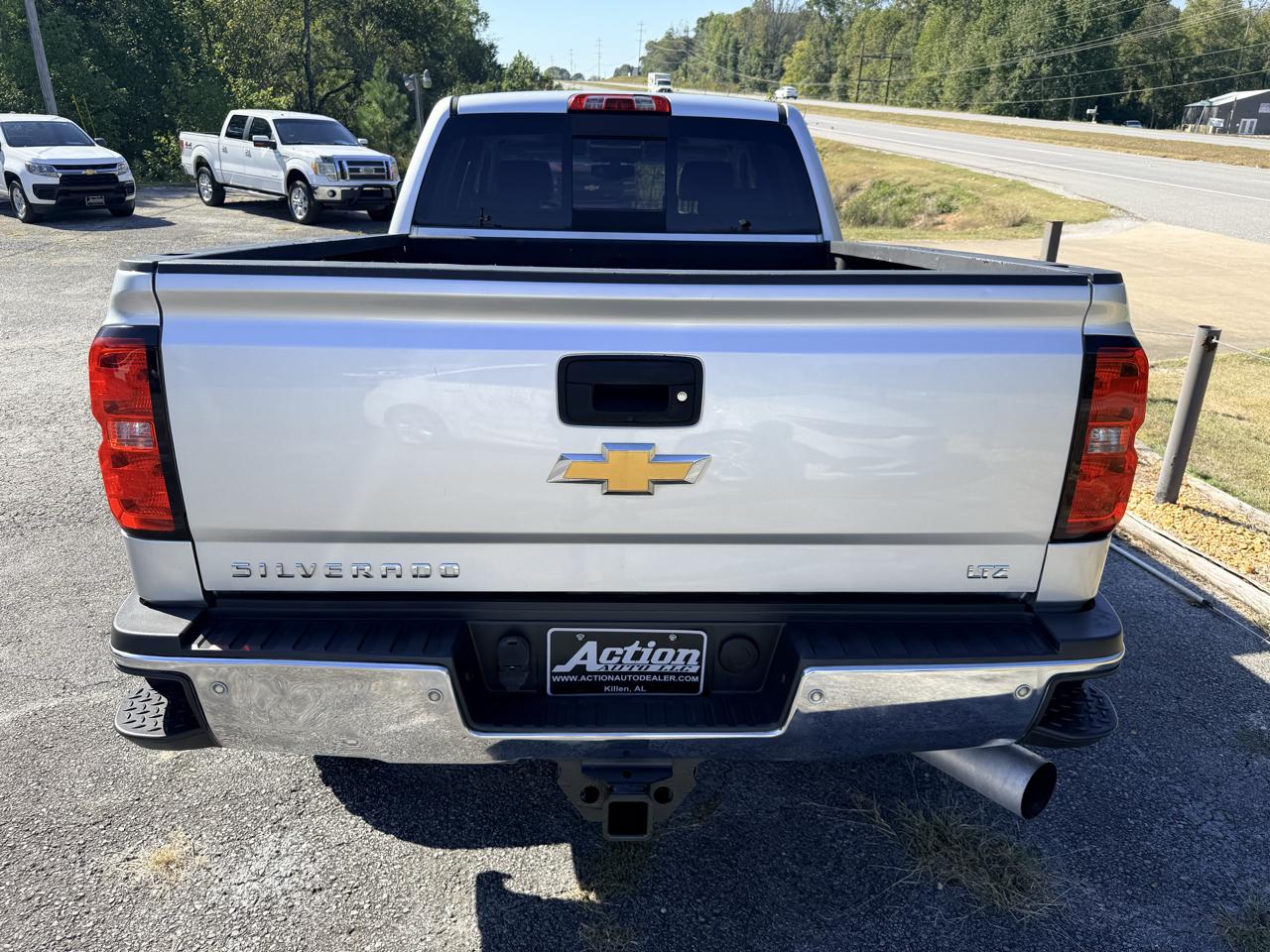 Chevrolet Silverado 2500HD LTZ Crew Cab Short Box 4WD 2015