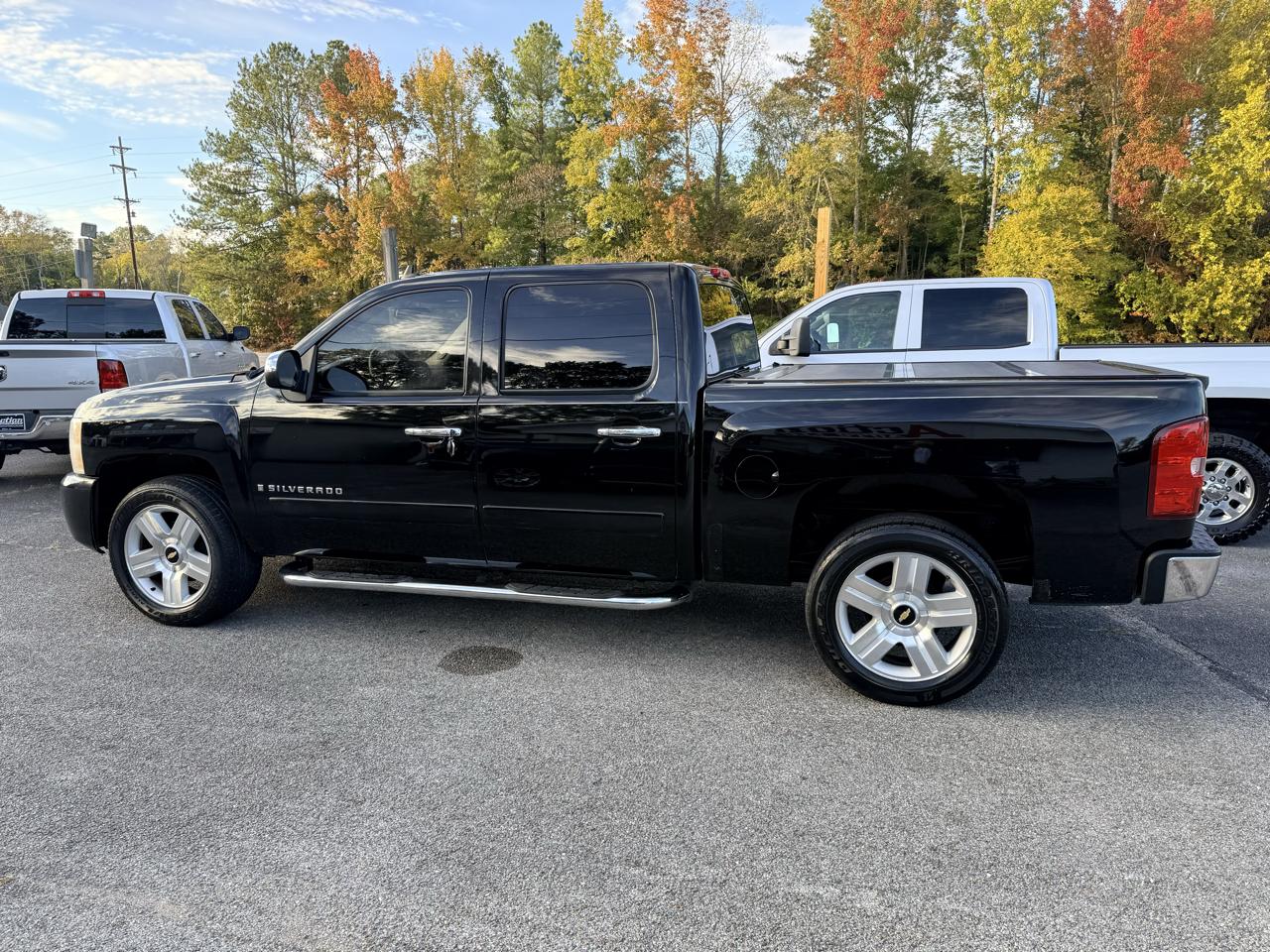 Chevrolet Silverado 1500 LT1 Crew Cab 2WD 2007