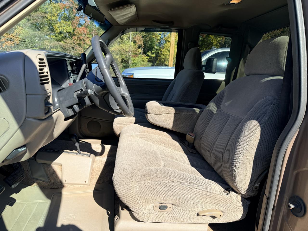 Chevrolet C/K 1500 Ext. Cab 6.5-ft. Bed 4WD 1996