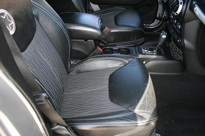 Jeep Wrangler Unlimited 4WD 4dr Freedom Edition *Ltd Avail* 2013