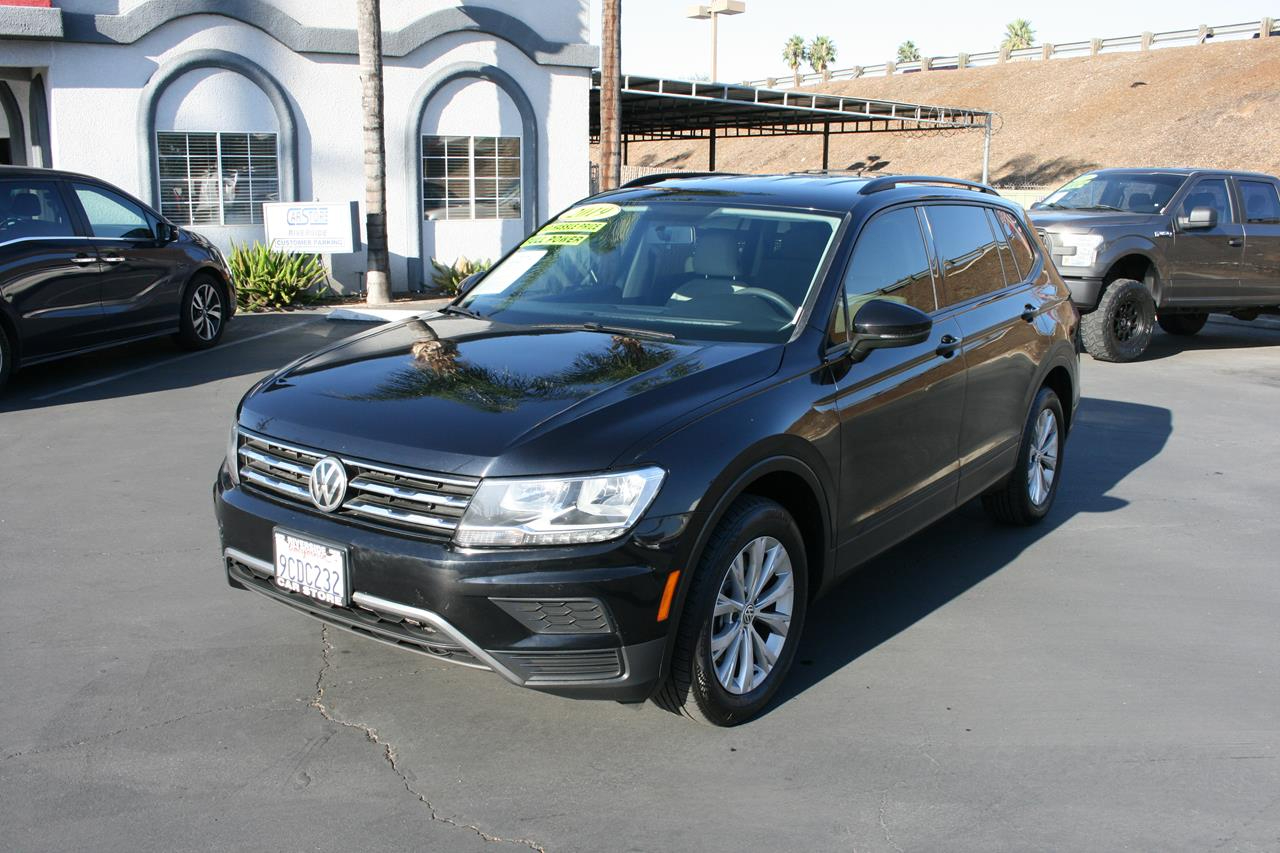 Volkswagen Tiguan 2.0T S FWD 2019 Volkswagen Tiguan 2.0T S FWD 2019