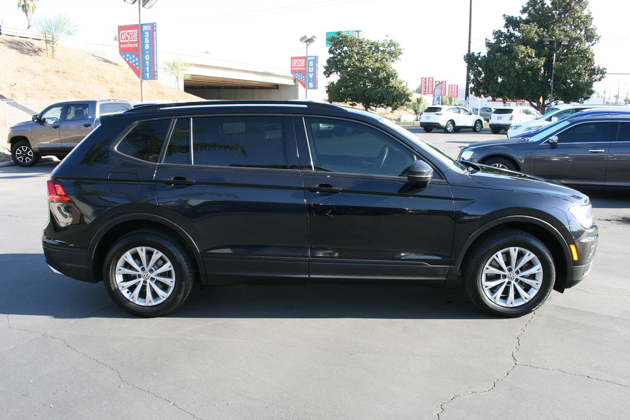 Volkswagen Tiguan 2.0T S FWD 2019 Volkswagen Tiguan 2.0T S FWD 2019