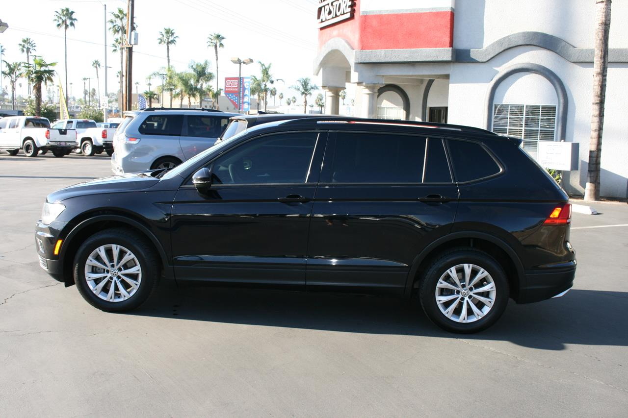 Volkswagen Tiguan 2.0T S FWD 2019 Volkswagen Tiguan 2.0T S FWD 2019