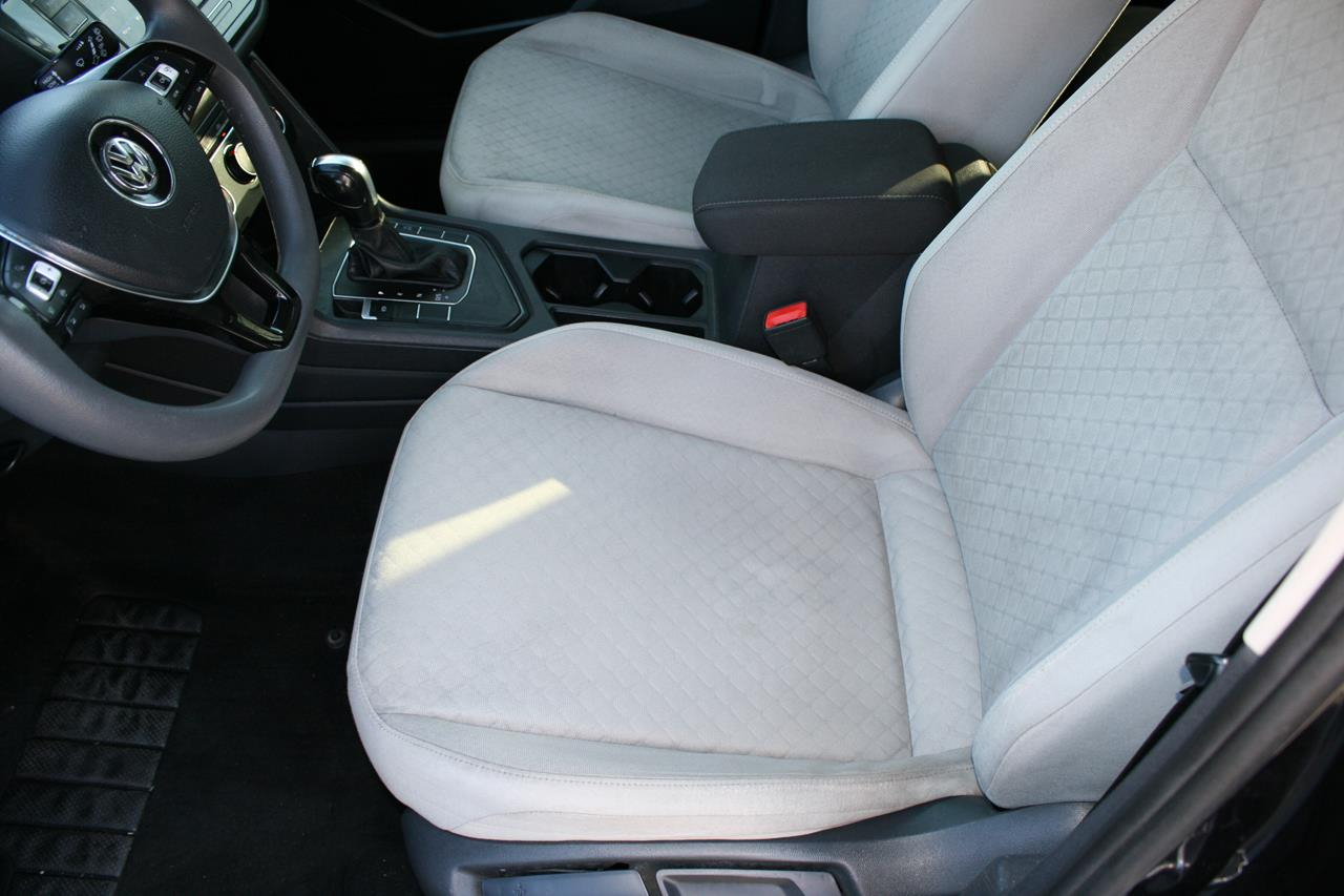 Volkswagen Tiguan 2.0T S FWD 2019 Volkswagen Tiguan 2.0T S FWD 2019