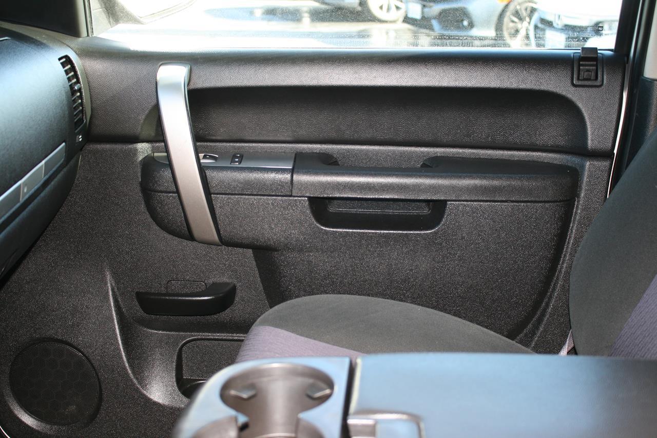 Chevrolet Silverado 1500 2WD Crew Cab 143.5" LT 2013
