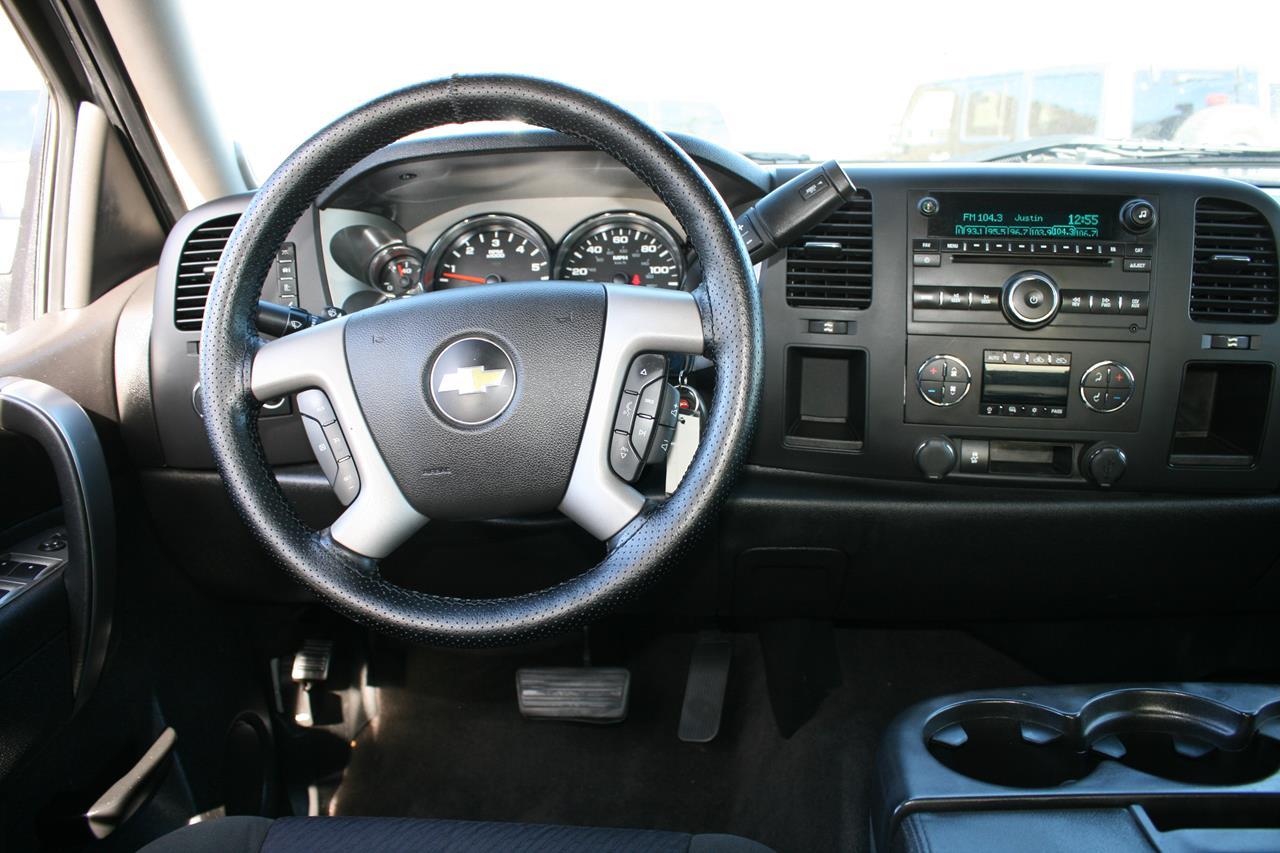 Chevrolet Silverado 1500 2WD Crew Cab 143.5" LT 2013