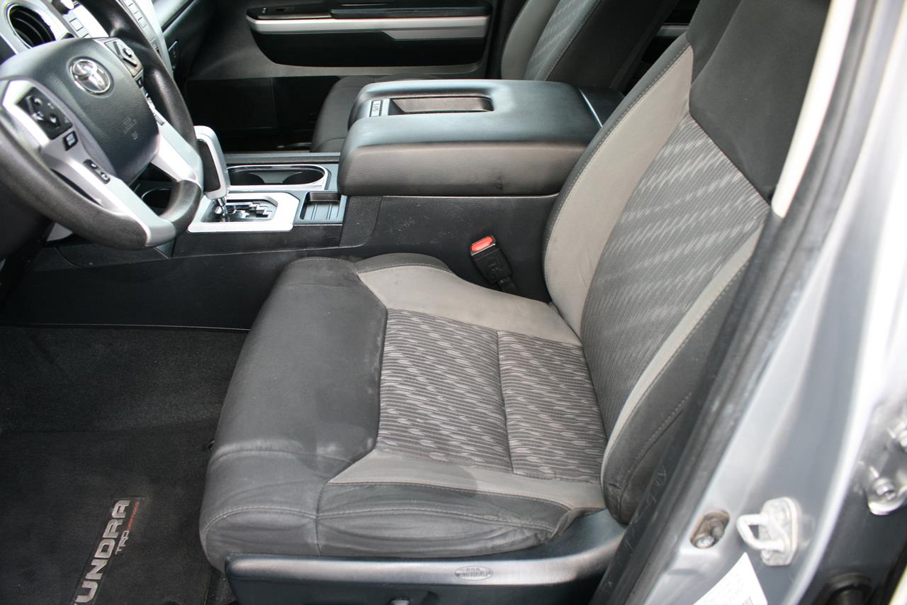 Toyota Tundra 4WD TRD Pro CrewMax 5.5' Bed 5.7L FFV (Natl) 2018