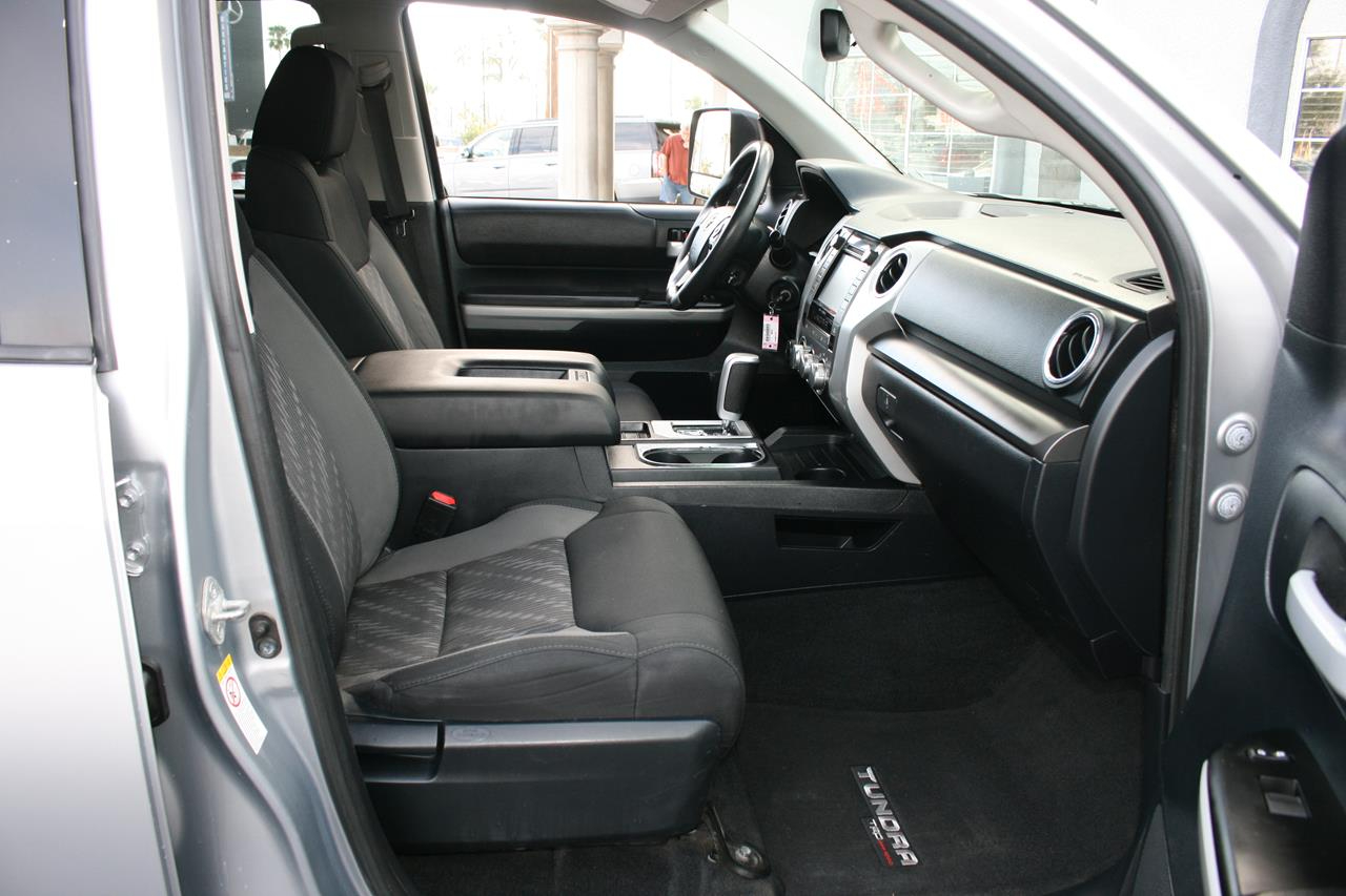 Toyota Tundra 4WD TRD Pro CrewMax 5.5' Bed 5.7L FFV (Natl) 2018