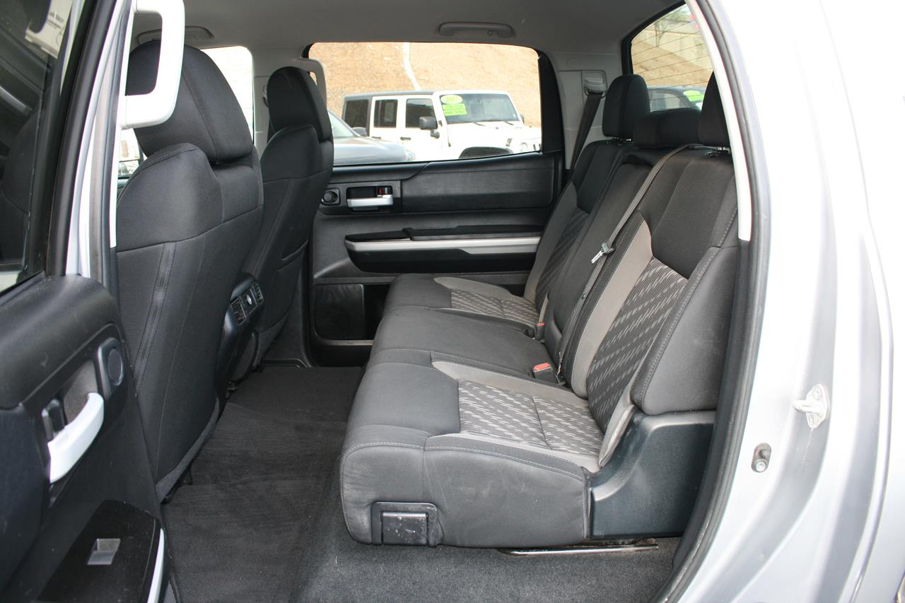 Toyota Tundra 4WD TRD Pro CrewMax 5.5' Bed 5.7L FFV (Natl) 2018