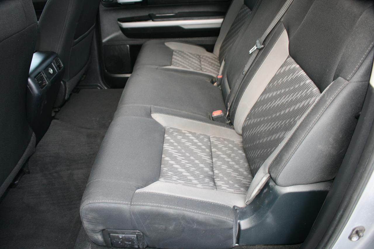 Toyota Tundra 4WD TRD Pro CrewMax 5.5' Bed 5.7L FFV (Natl) 2018