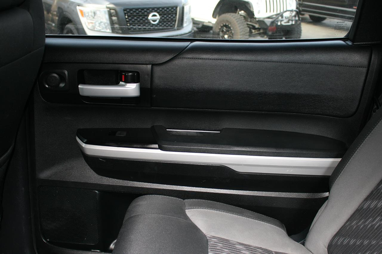 Toyota Tundra 4WD TRD Pro CrewMax 5.5' Bed 5.7L FFV (Natl) 2018