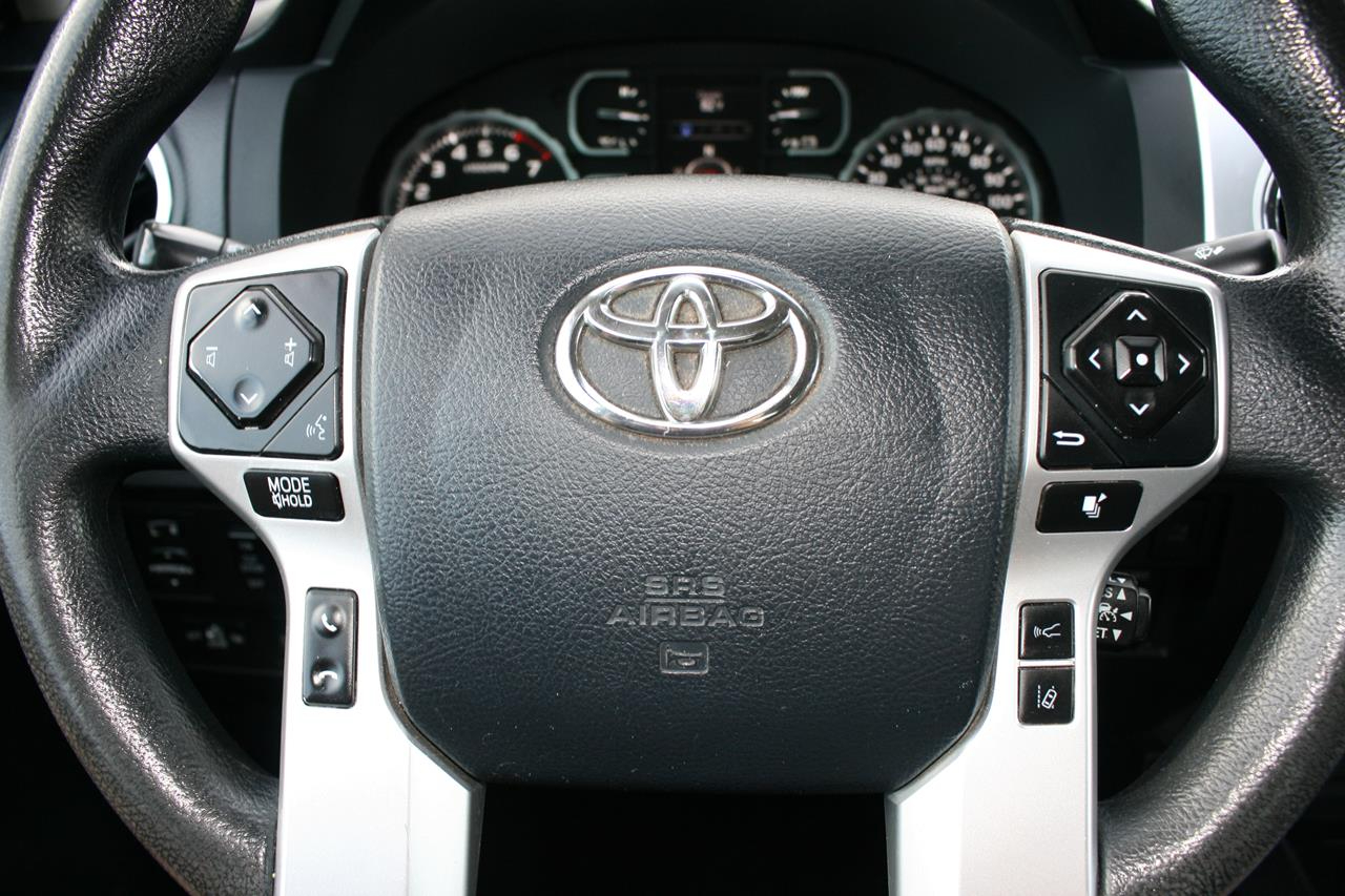 Toyota Tundra 4WD TRD Pro CrewMax 5.5' Bed 5.7L FFV (Natl) 2018