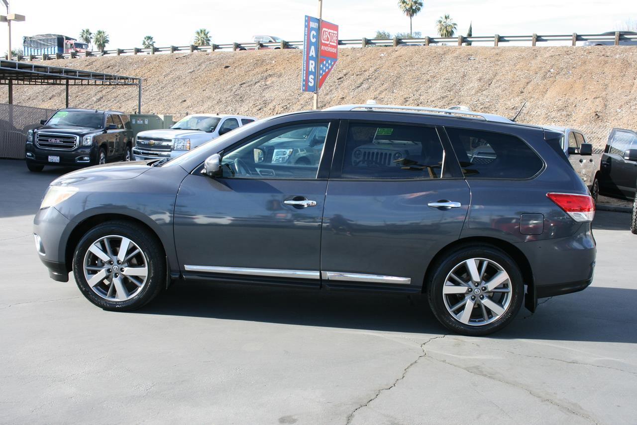 Nissan Pathfinder 2WD 4dr Platinum 2014