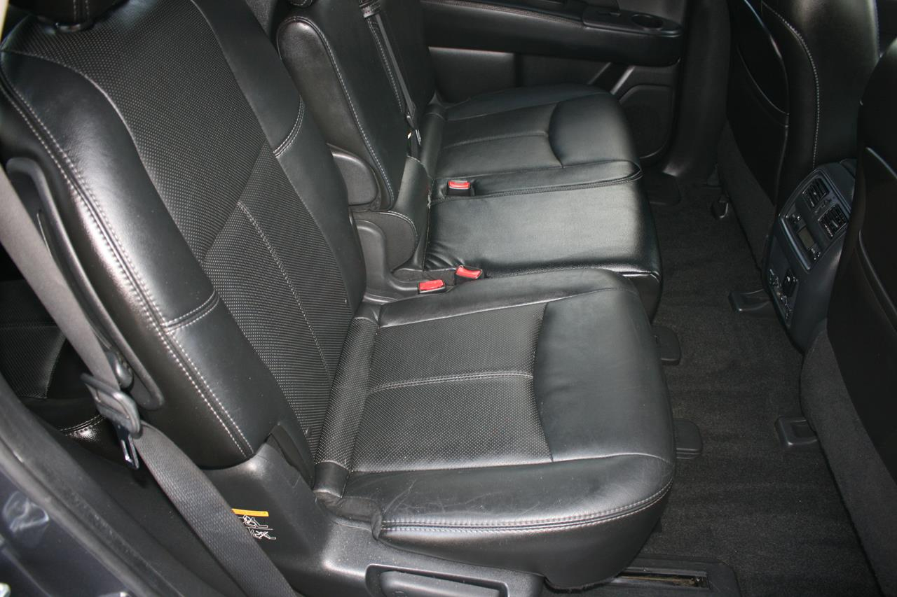 Nissan Pathfinder 2WD 4dr Platinum 2014