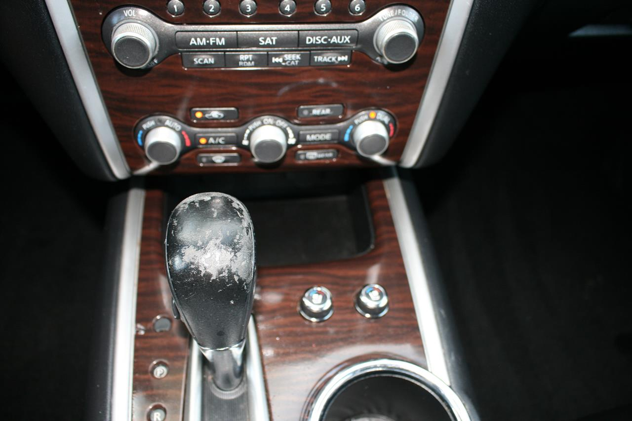 Nissan Pathfinder 2WD 4dr Platinum 2014