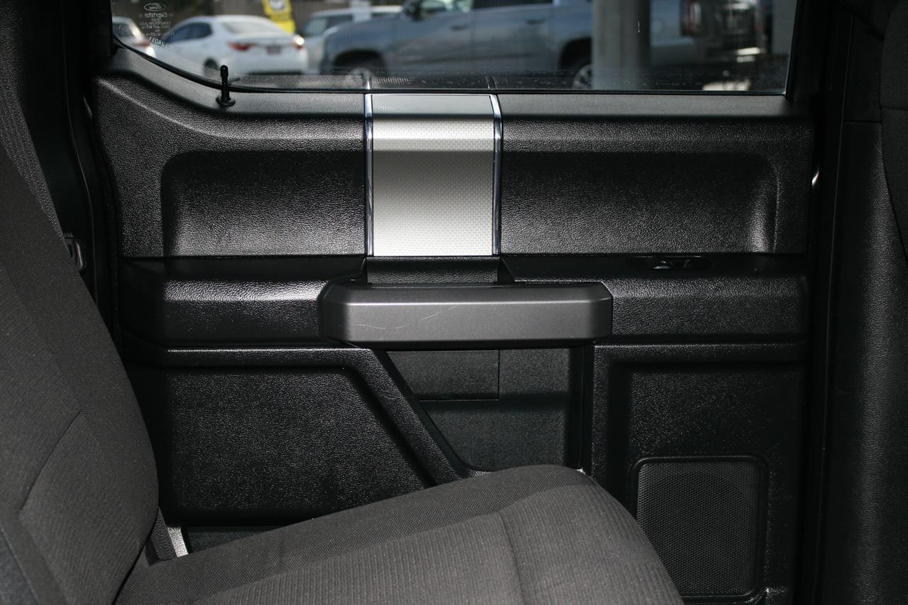 Ford F-150 2WD SuperCrew 157" XLT 2015