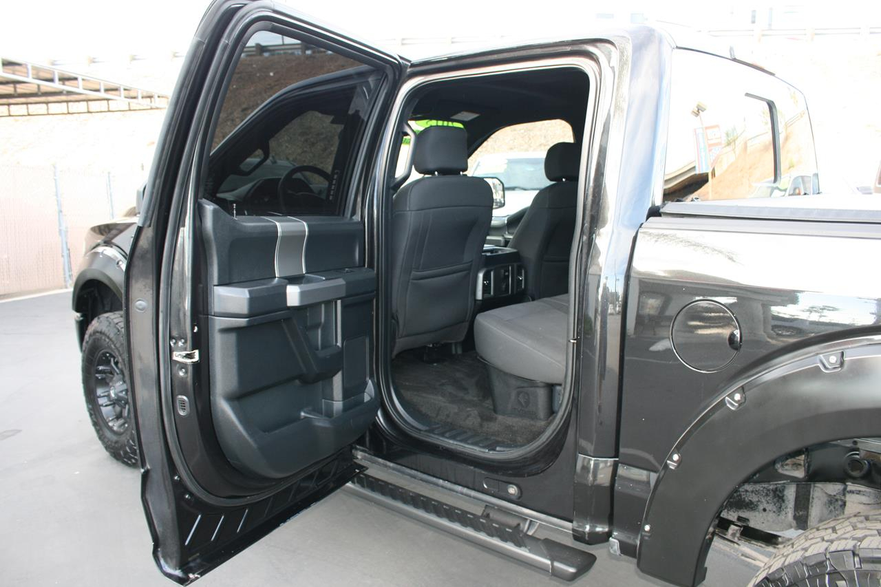 Ford F-150 2WD SuperCrew 157" XLT 2015