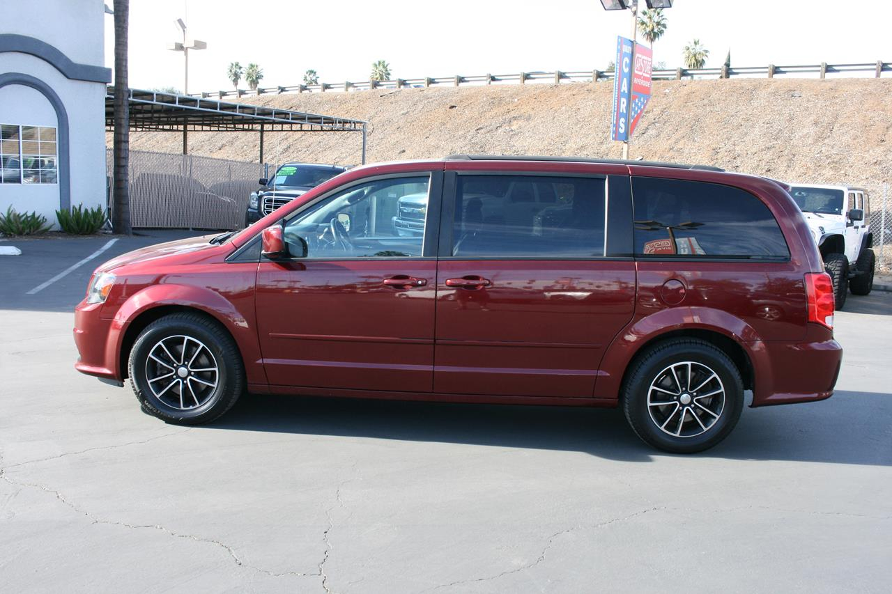 Dodge Grand Caravan GT Wagon Fleet 2017