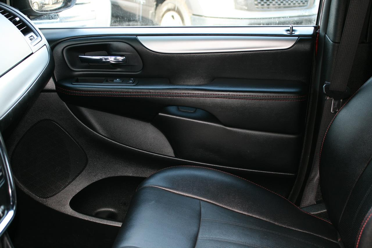 Dodge Grand Caravan GT Wagon Fleet 2017