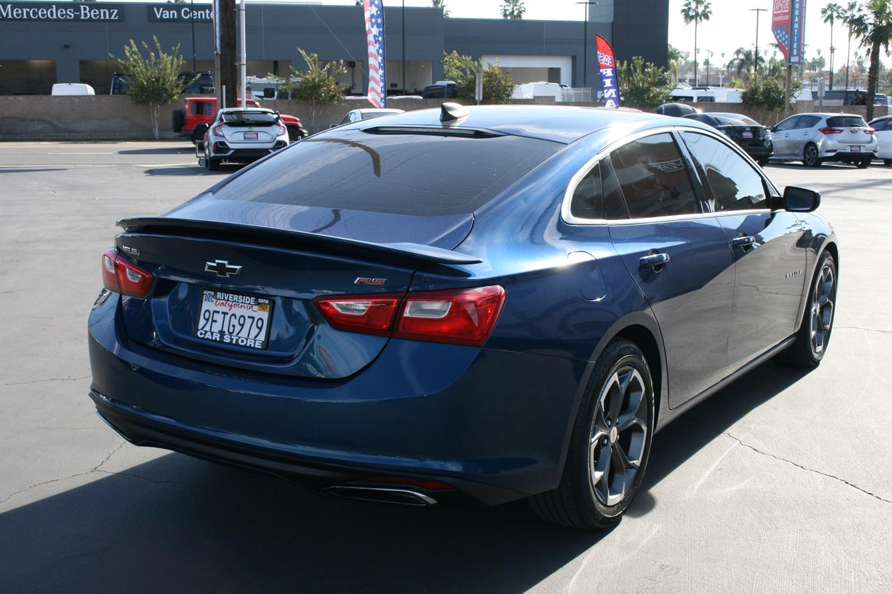 Chevrolet Malibu 4dr Sdn RS w/1SP 2019