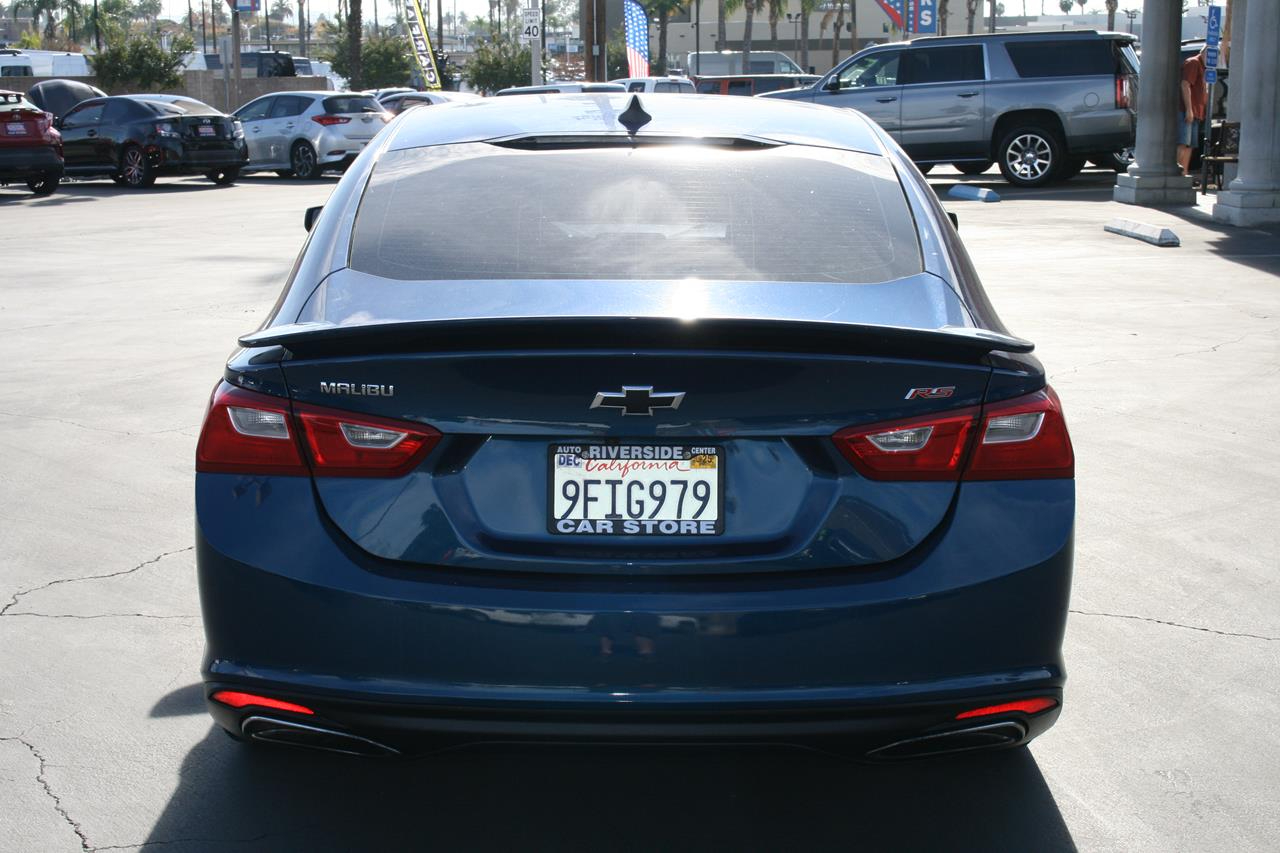 Chevrolet Malibu 4dr Sdn RS w/1SP 2019