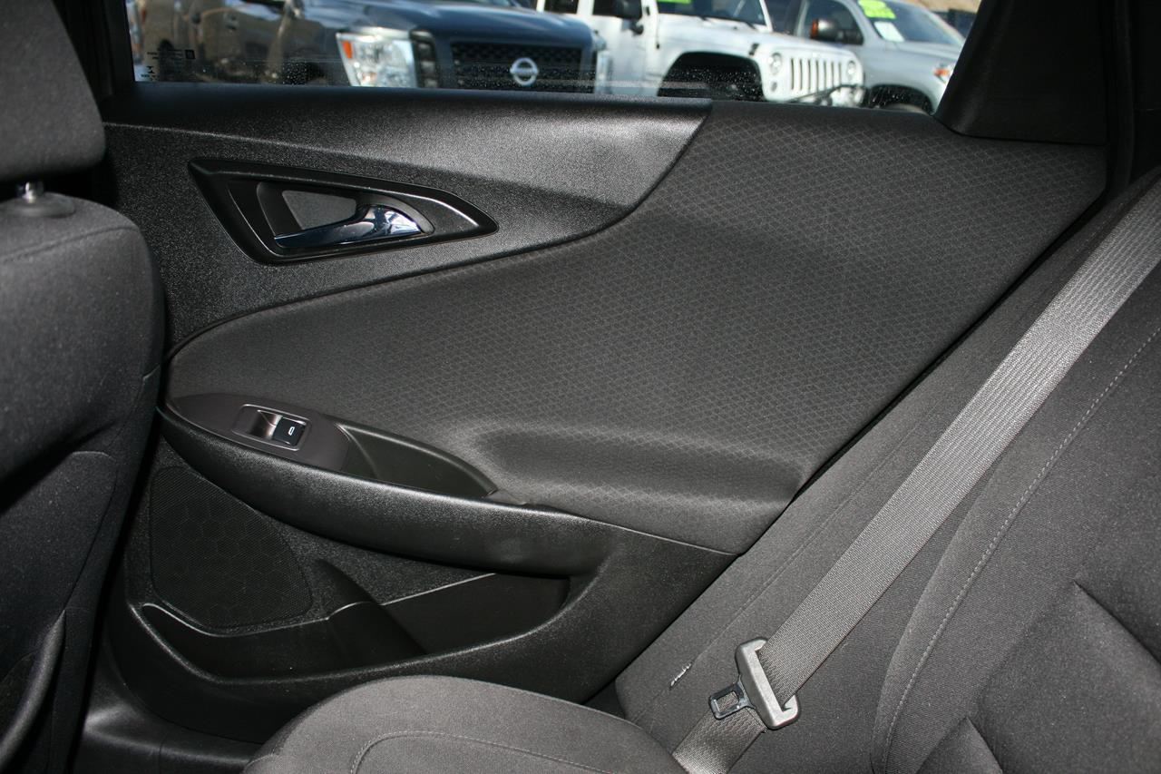 Chevrolet Malibu 4dr Sdn RS w/1SP 2019