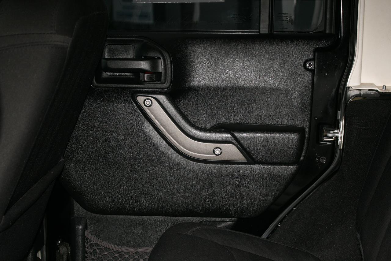 Jeep Wrangler Unlimited 4WD 4dr Sport 2016