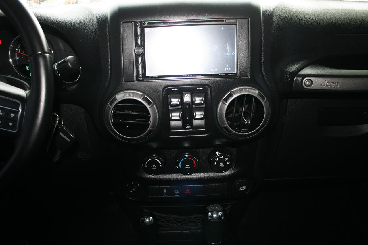 Jeep Wrangler Unlimited 4WD 4dr Sport 2016