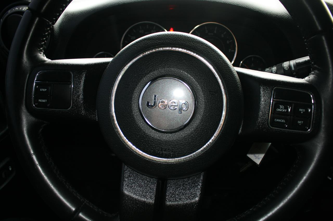 Jeep Wrangler Unlimited 4WD 4dr Sport 2016