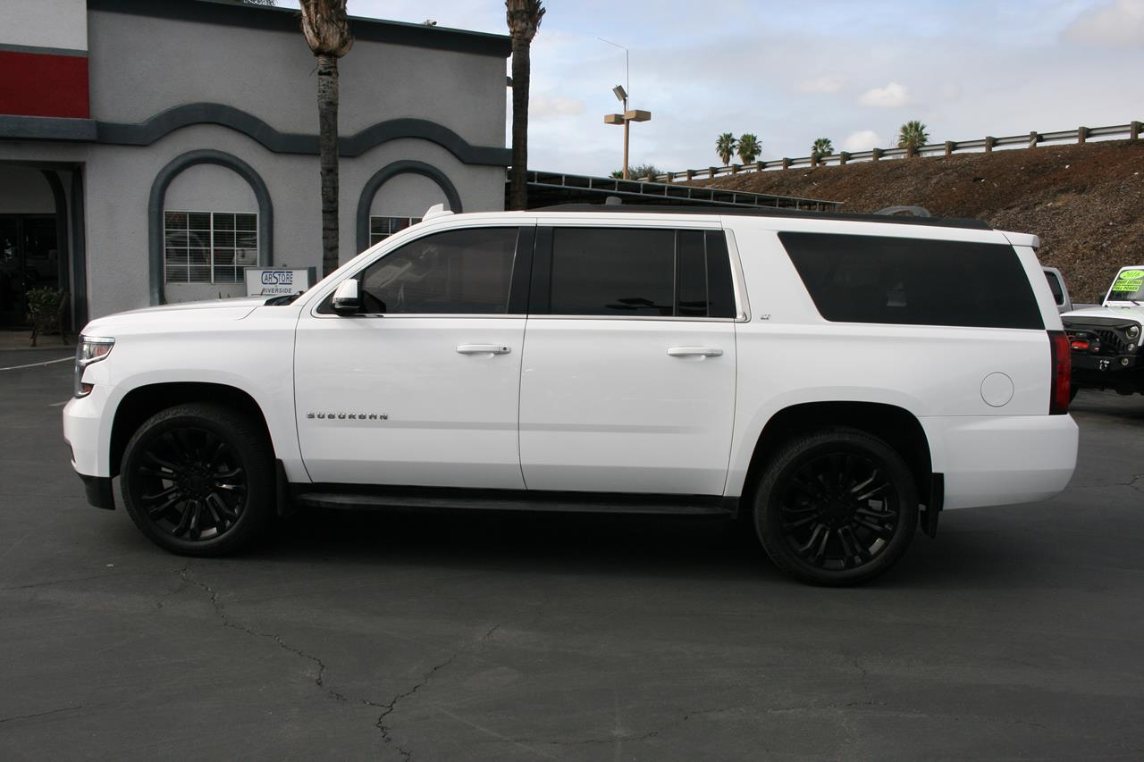 Chevrolet Suburban 2WD 4dr 1500 LT 2019