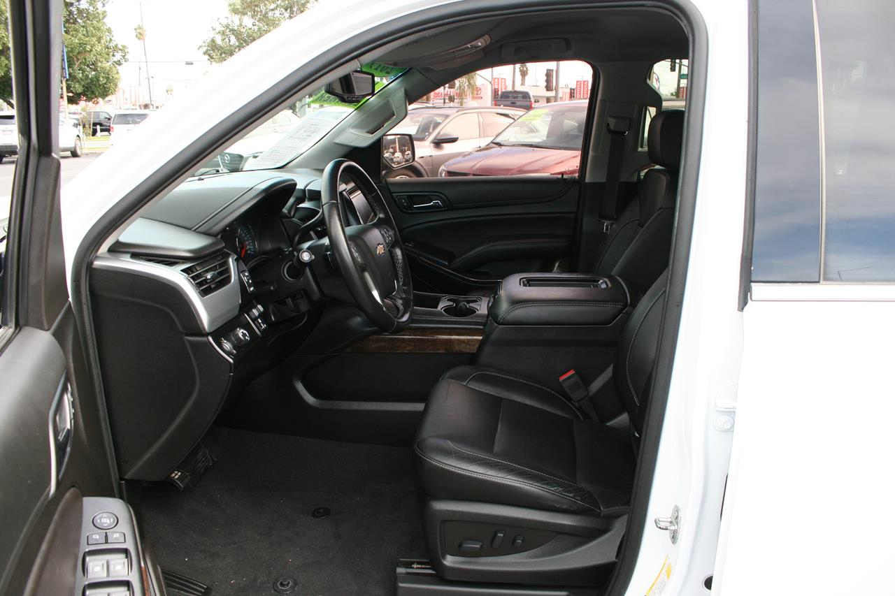 Chevrolet Suburban 2WD 4dr 1500 LT 2019