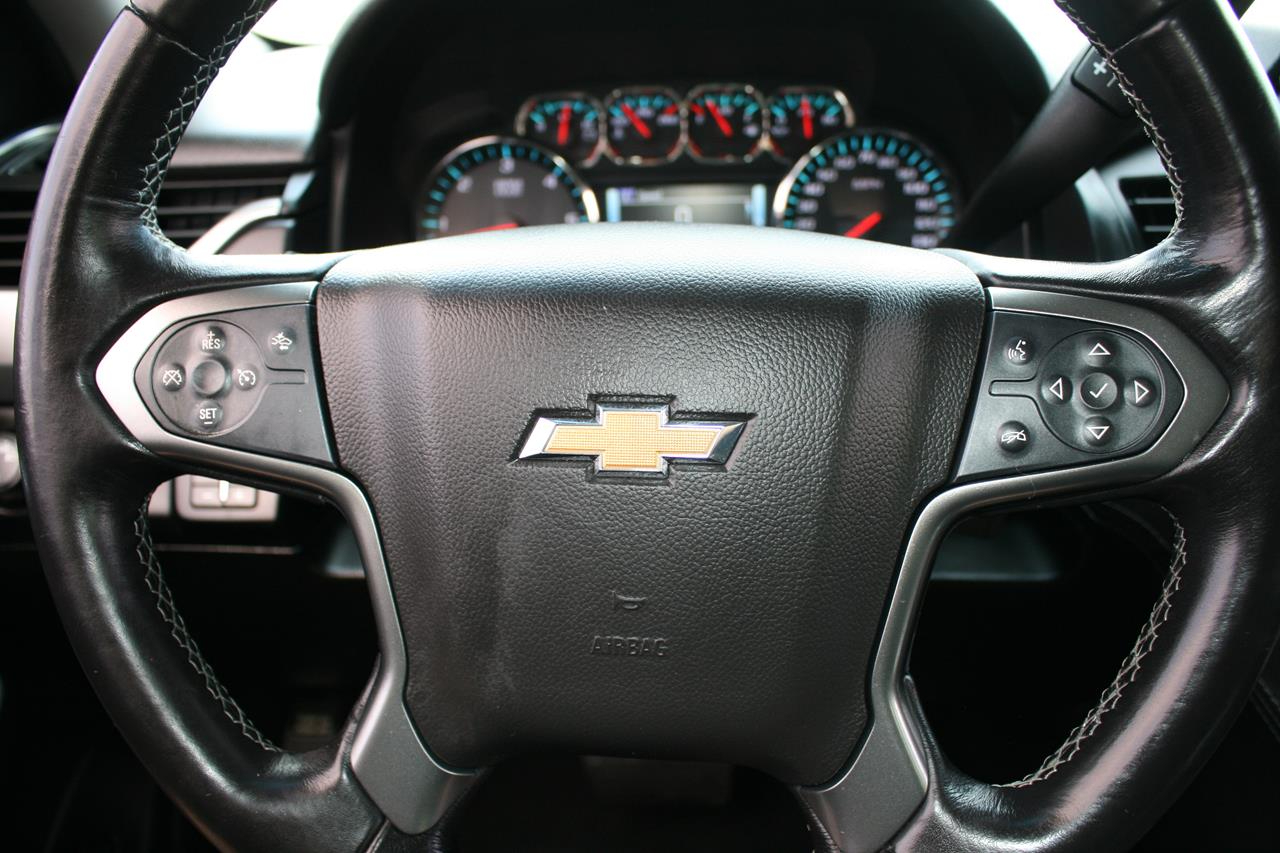 Chevrolet Suburban 2WD 4dr 1500 LT 2019