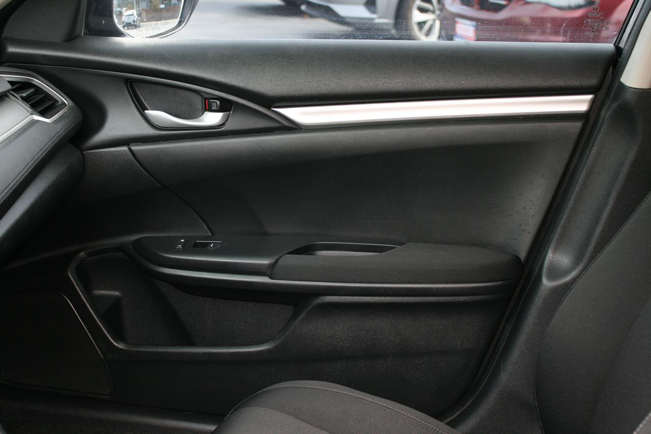 Honda Civic Sedan 4dr CVT LX 2016